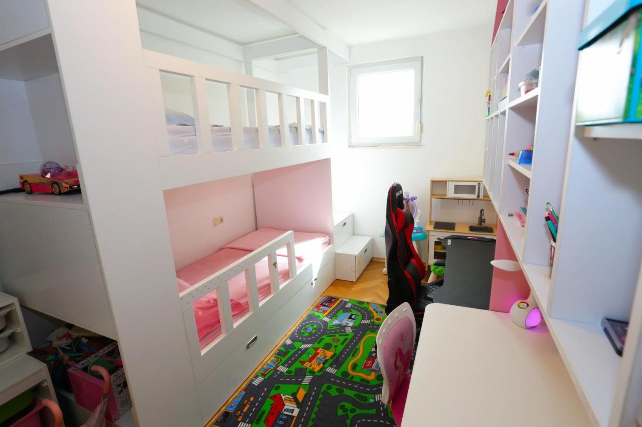 Luxury Family Apartment Omiš Zewnętrze zdjęcie